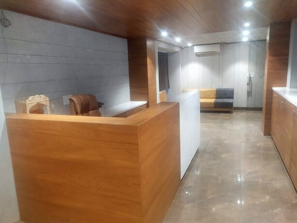 Imagen general del Hotel Prime, Gandhinagar. Foto 2