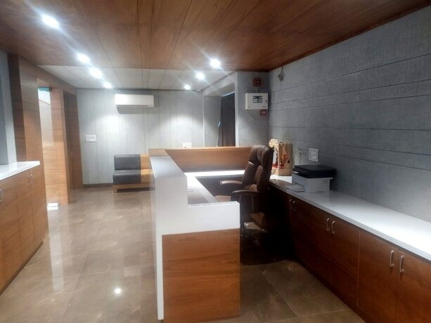 Imagen general del Hotel Prime, Gandhinagar. Foto 6