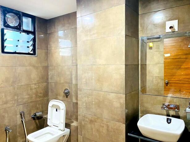 Imagen general del Hotel Prime, Gandhinagar. Foto 11
