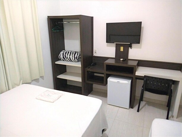 Imagen de la habitación del Hotel Prime Hortolandia. Foto 22