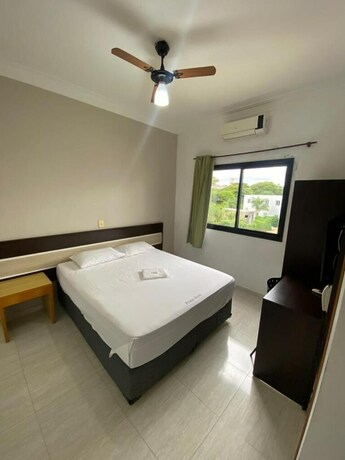 Imagen de la habitación del Hotel Prime Hortolandia. Foto 26