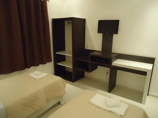 Imagen de la habitación del Hotel Prime Hortolandia. Foto 35