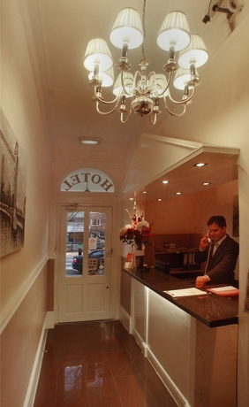 Imagen de los interiores del Hotel Prime Inn, Londres. Foto 18