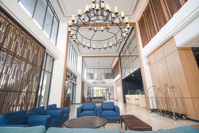 Imagen de los interiores del Hotel Prime Park And Convention Lombok. Foto 18