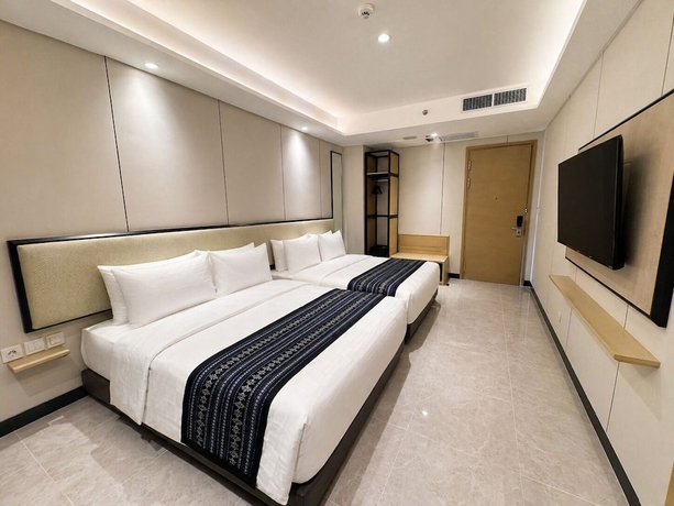 Imagen de la habitación del Hotel Prime Plaza Mataram. Foto 8