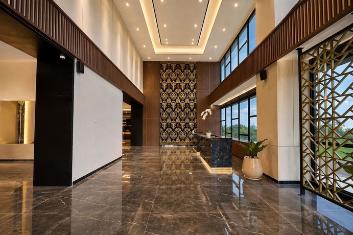 Imagen de los interiores del Hotel Prime Plaza Mataram. Foto 16