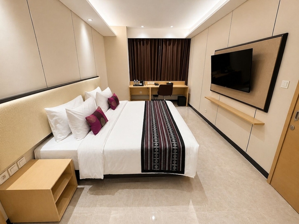 Imagen de la habitación del Hotel Prime Plaza Mataram. Foto 14