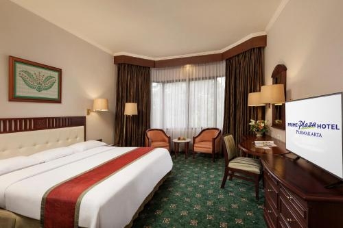 Imagen de la habitación del Hotel Prime Plaza Purwakarta. Foto 7