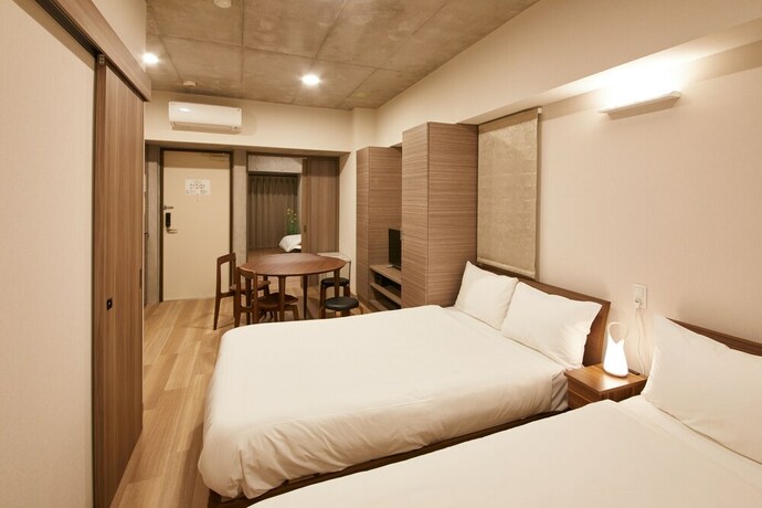 Imagen de la habitación del Hotel Prime Suites Tokyo. Foto 25