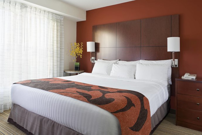 Imagen de la habitación del Hotel PrimeStay Extended Suites by IHG. Foto 8