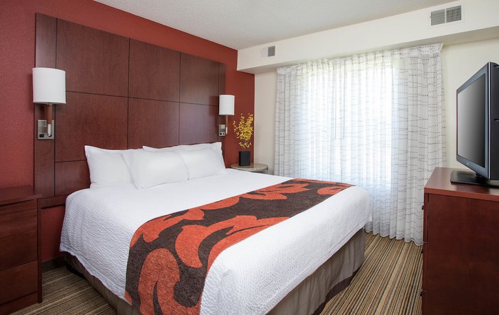 Imagen de la habitación del Hotel PrimeStay Extended Suites by IHG. Foto 11