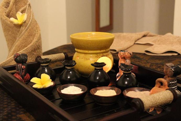 Imagen de los interiores del Hotel Primebiz Kuta. Foto 18