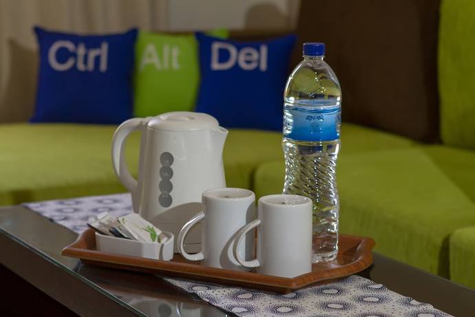 Imagen de la habitación del Hotel Primebiz Kuta. Foto 8