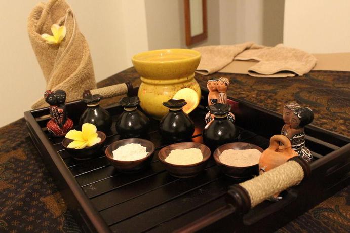 Imagen de los interiores del Hotel Primebiz Kuta. Foto 22