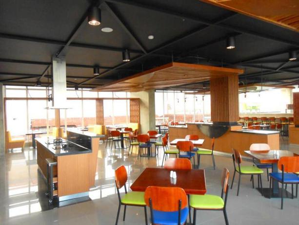Imagen general del Hotel Primebiz Tegal. Foto 3