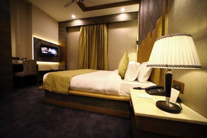 Imagen de la habitación del Hotel Primeland. Foto 16