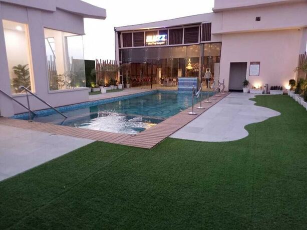 Imagen general del Hotel Primeland. Foto 13