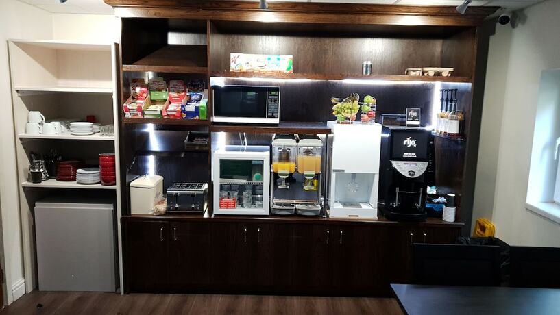 Imagen del bar/restaurante del Hotel Primelodge Doncaster. Foto 10