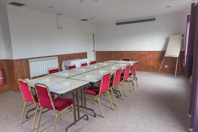 Imagen de los interiores del Hotel Primelodge Rotherham. Foto 13