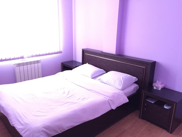 Imagen de los interiores del Hotel Primer. Foto 13