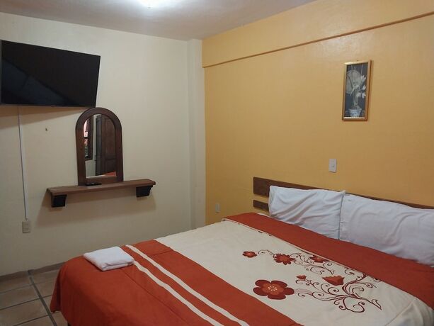 Imagen de la habitación del Hotel Primera Calle Norte Poniente. Foto 14