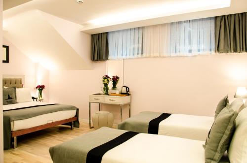 Imagen de la habitación del Hotel Primero. Foto 6