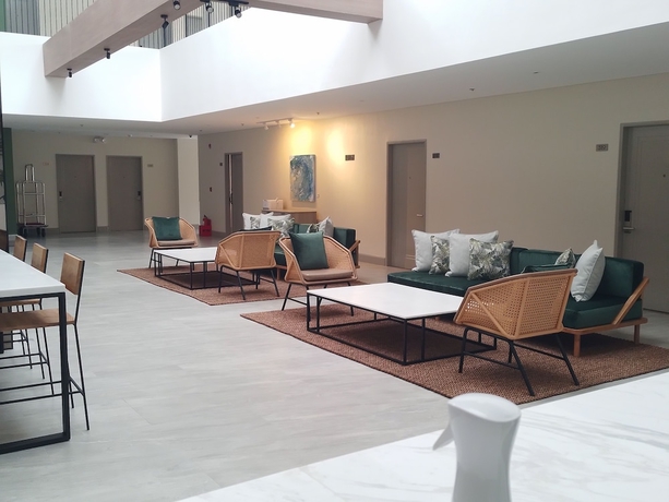 Imagen de los interiores del Hotel Primeway Suites Cebu. Foto 16