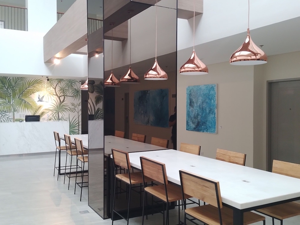 Imagen de los interiores del Hotel Primeway Suites Cebu. Foto 18