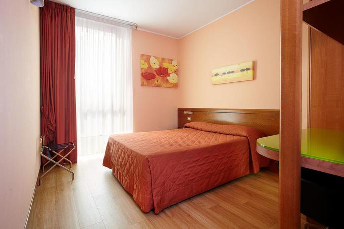 Imagen de la habitación del Hotel Primhotel. Foto 6