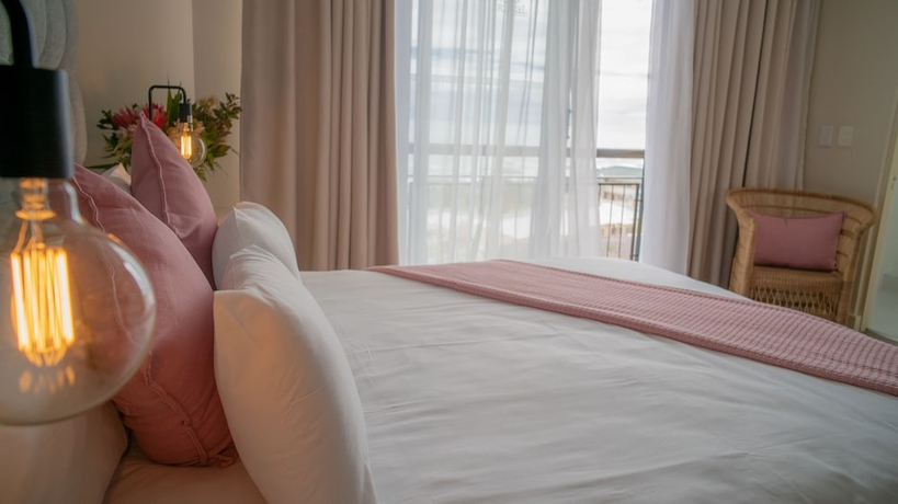 Imagen de la habitación del Hotel Primi Royal. Foto 16