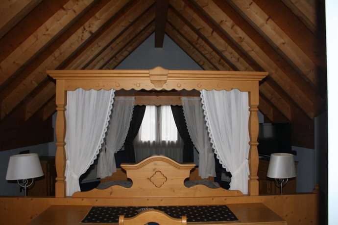 Imagen de la habitación del Hotel Primiero. Foto 8