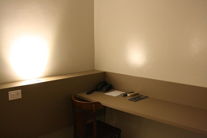 Imagen de la habitación del Hotel Primma. Foto 15