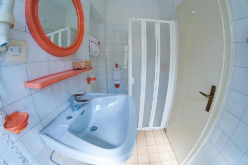 Imagen de la habitación del Hotel Primo, Riva del Garda. Foto 9