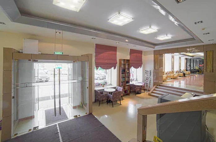 Imagen de los interiores del Hotel Primorye. Foto 17
