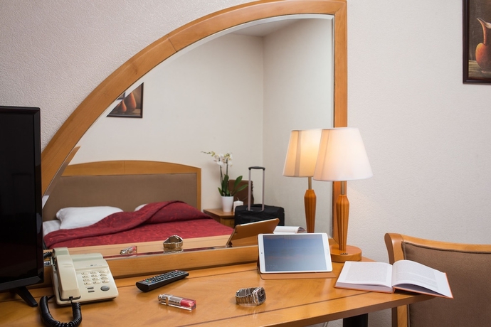 Imagen de la habitación del Hotel Primorye. Foto 15