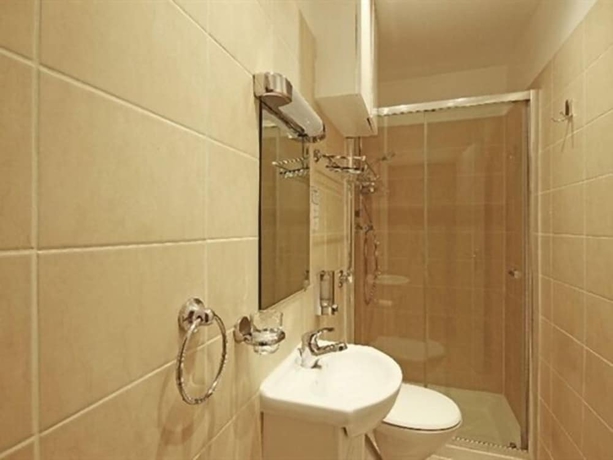 Imagen de la habitación del Hotel Primrose Guest House. Foto 15