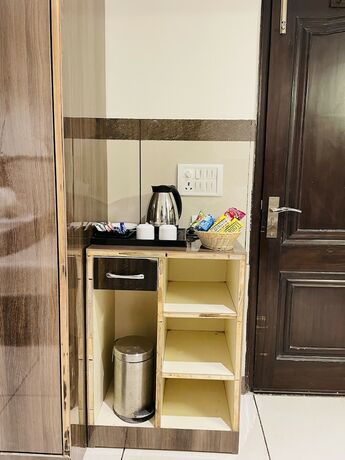 Imagen de la habitación del Hotel Primrose Regency. Foto 7