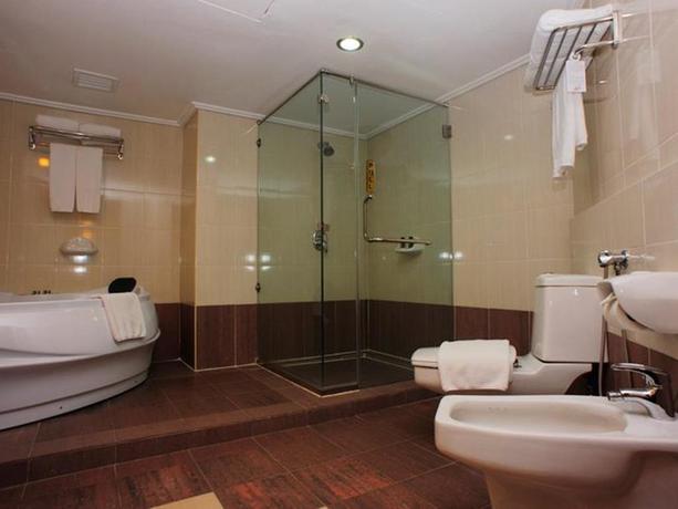 Imagen de la habitación del Hotel Primula Beach. Foto 10