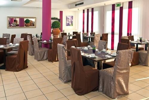 Imagen general del Hotel Primula, TROISDORF. Foto 2