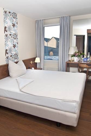 Imagen general del Hotel Primula, TROISDORF. Foto 5