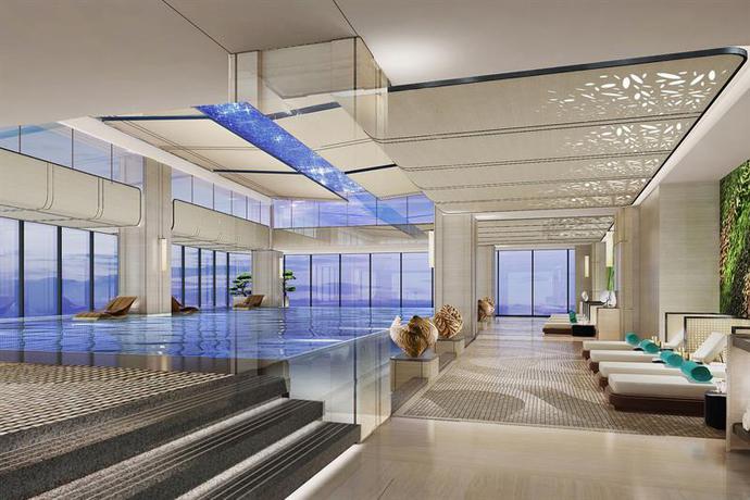 Imagen de la piscina del Hotel Primus Shanghai Hongqiao. Foto 14