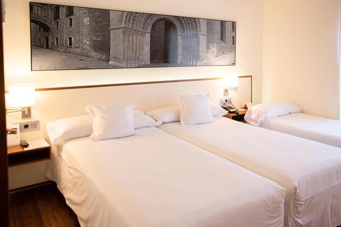 Imagen de la habitación del Hotel Primus Valencia. Foto 5