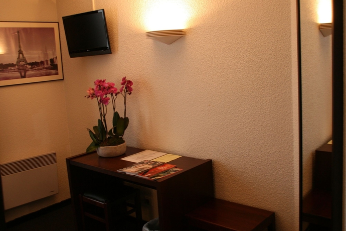 Imagen de la habitación del Hotel Prince Albert Lyon Bercy. Foto 8