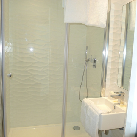 Imagen de la habitación del Hotel Prince Albert Wagram. Foto 13