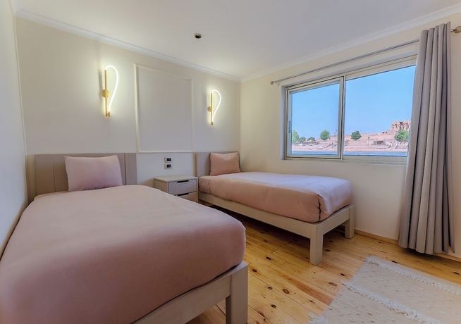 Imagen de la habitación del Hotel Prince Anoush Dahabiya 3 Nights. Foto 12