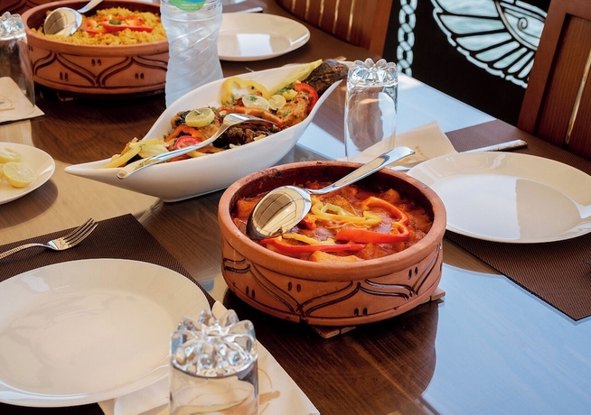 Imagen del bar/restaurante del Hotel Prince Anoush Dahabiya 3 Nights. Foto 3