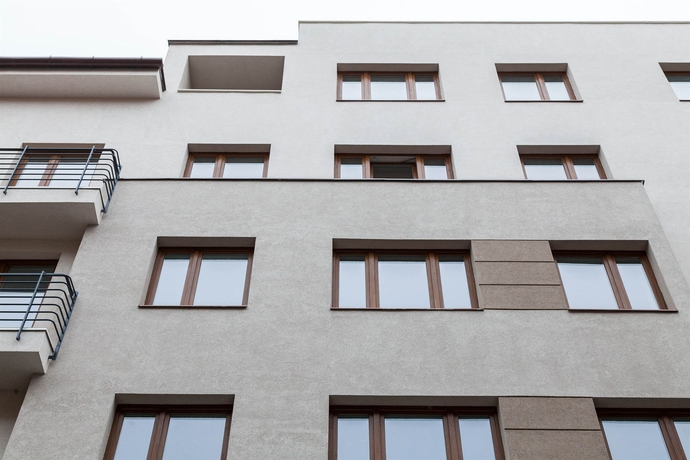 Imagen de los exteriores del Hotel Prince Apartments. Foto 11