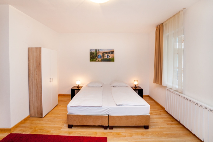 Imagen de la habitación del Hotel Prince Apartments. Foto 6