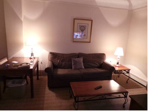 Imagen general del Hotel Prince Arthur Waterfront and Suites. Foto 1