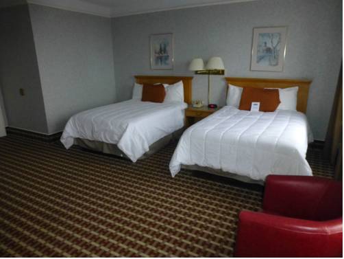 Imagen de la habitación del Hotel Prince Arthur Waterfront and Suites. Foto 10